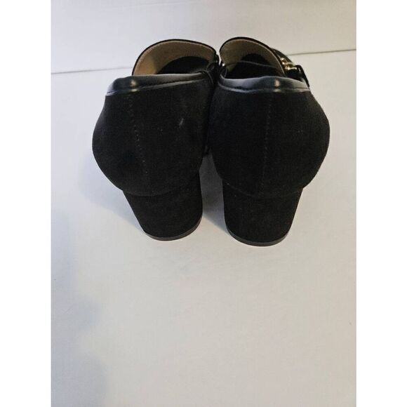 Liz Claiborne black suede memory foam heeled slip on shoes. Size 8.5 M. - Picture 3 of 5
